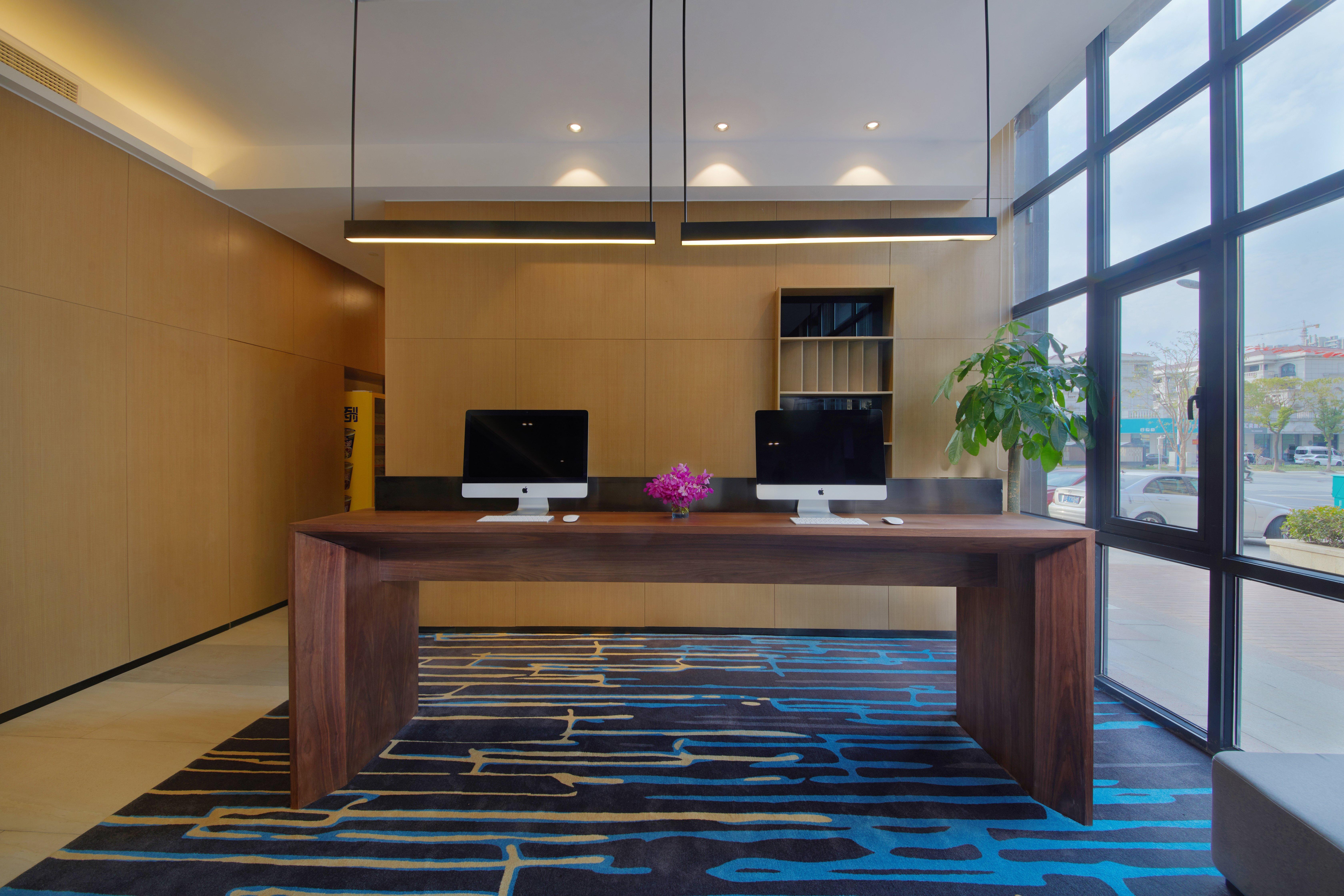 Holiday Inn Express Zhangjiagang East By Ihg Buitenkant foto